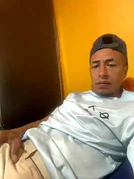 zpmiguel online show from September 2025 07:26:02 PM