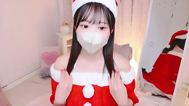 Snapshot of HONO_cha chatting on December 2024 02:43:02 PM HONO cha online show from December 2024 02:43:02 PM