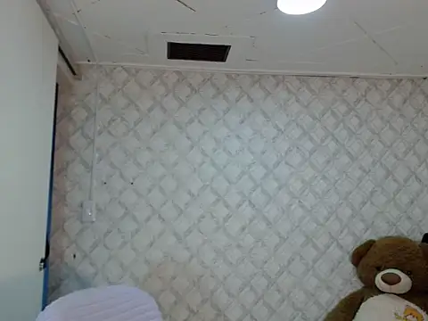 Emma-Wilson online show from February 2026 04:55:01 AM