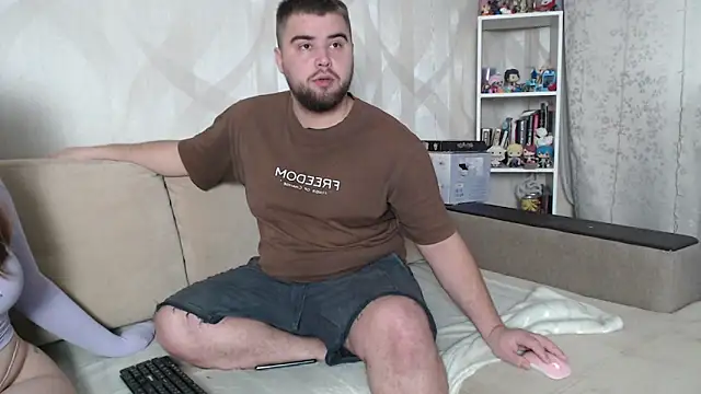 Snapshot of Pair_of_Gods_ chatting on October 2025 03:51:02 AM Pair of Gods online show from October 2025 03:51:02 AM