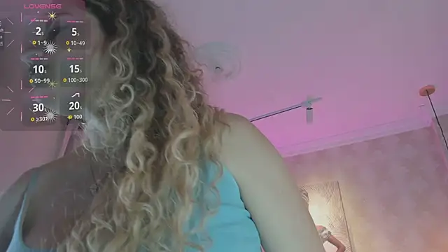 Shantall   online show from April 2026 11:01:02 AM