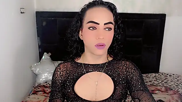 Michell Queen online show from April 2026 05:00:02 AM