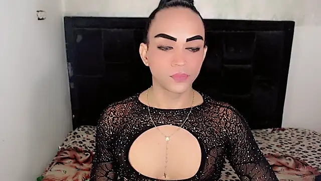Michell Queen online show from May 2026 10:25:02 PM