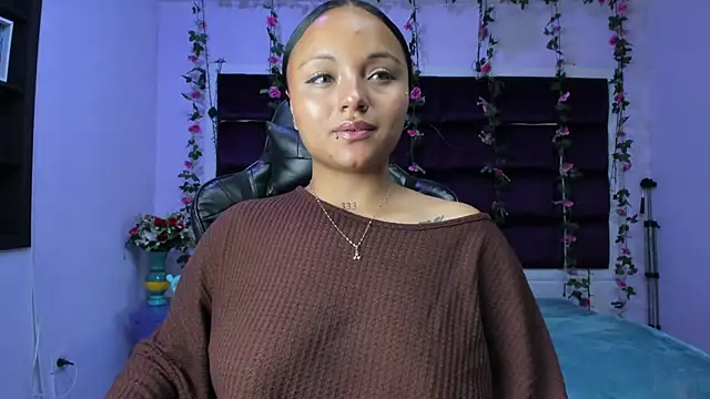 sweelanna   online show from June 2026 12:34:02 AM