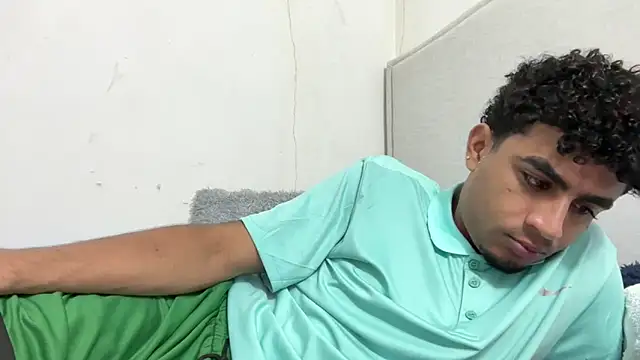 Snapshot of dominic_brandd23 chatting on September 2025 05:43:02 AM dominic brandd23 online show from September 2025 05:43:02 AM