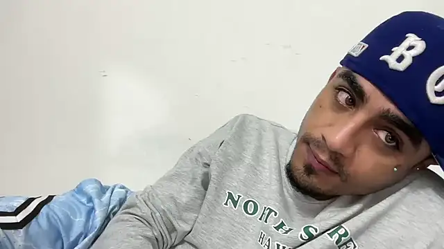 Snapshot of dominic_brandd23 chatting on October 2025 06:47:02 AM dominic brandd23 online show from October 2025 06:47:02 AM