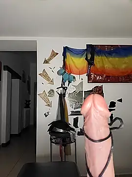 freyamoret online show from October 2025 03:57:01 AM