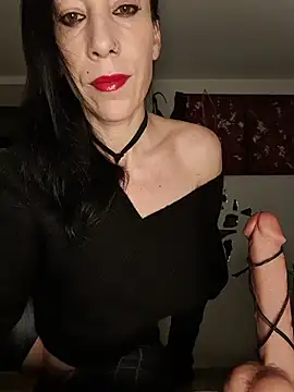 freyamoret online show from April 2026 02:20:01 AM