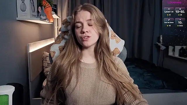 Snapshot of candy_maggie chatting on February 2025 04:44:01 PM candy maggie online show from February 2025 04:44:01 PM