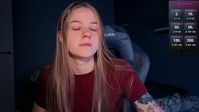 candy maggie online show from October 2025 05:33:02 PM