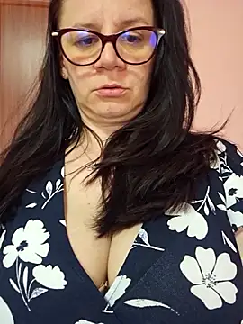 KristenVega online show from April 2026 11:34:01 AM