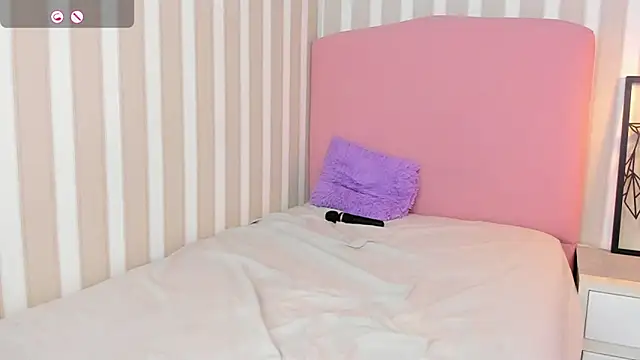 AMELIETARSON online show from January 2025 10:28:01 PM