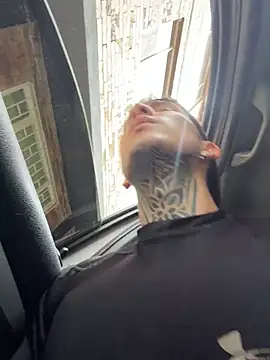 Snapshot of _Tomy08calderon chatting on October 2025 06:09:01 PM Tomy08calderon online show from October 2025 06:09:01 PM