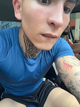 Snapshot of _Tomy08calderon chatting on November 2025 05:45:02 PM Tomy08calderon online show from November 2025 05:45:02 PM