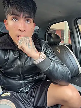 Snapshot of _Tomy08calderon chatting on November 2025 06:09:02 PM Tomy08calderon online show from November 2025 06:09:02 PM