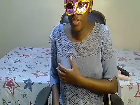 QueenJelly Sexy online show from December 2025 12:41:01 AM