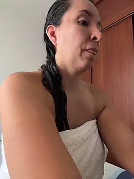 emely sexx20 online show from May 2026 05:10:02 PM