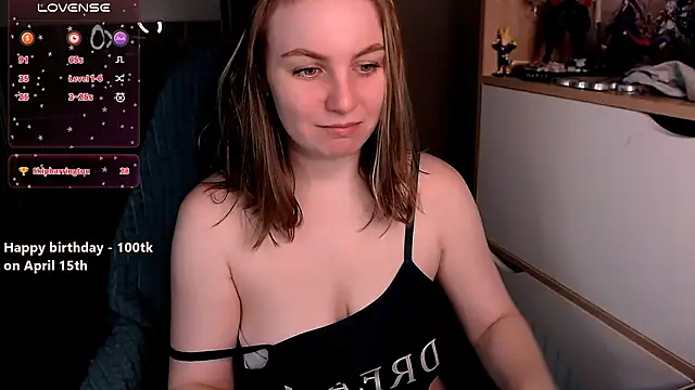 Snapshot of _wikki_ chatting on March 2025 09:45:02 AM wikki online show from March 2025 09:45:02 AM