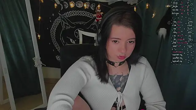 Snapshot of Sam_Mystery chatting on December 2024 01:44:01 PM Sam Mystery online show from December 2024 01:44:01 PM