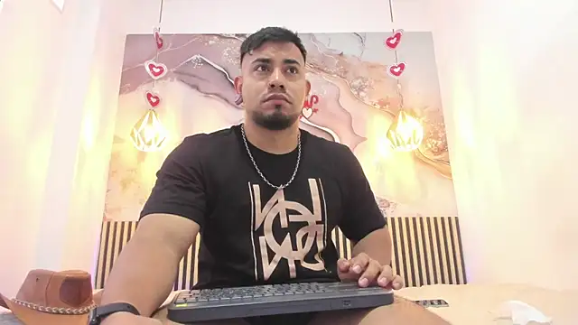 BrianMalonee online show from February 2026 12:02:02 PM