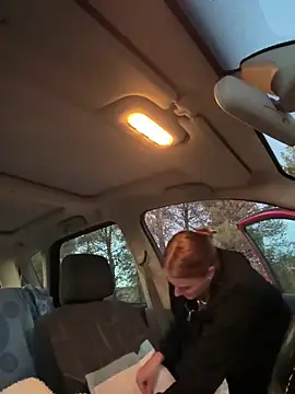 selenaluvv online show from January 2025 05:33:02 PM