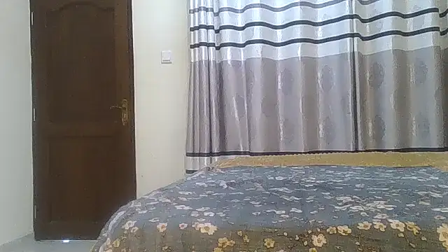 Snapshot of Fine_assie chatting on October 2025 01:03:02 PM Fine assie online show from October 2025 01:03:02 PM