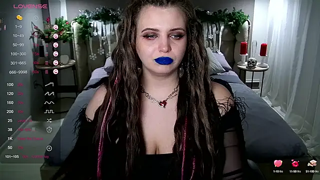 Miss Maya Mils online show from December 2024 07:22:02 AM