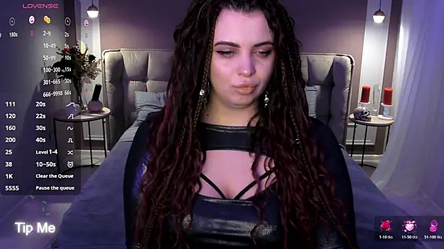 Snapshot of Miss_Maya_Mils chatting on February 2026 01:07:02 AM Miss Maya Mils online show from February 2026 01:07:02 AM