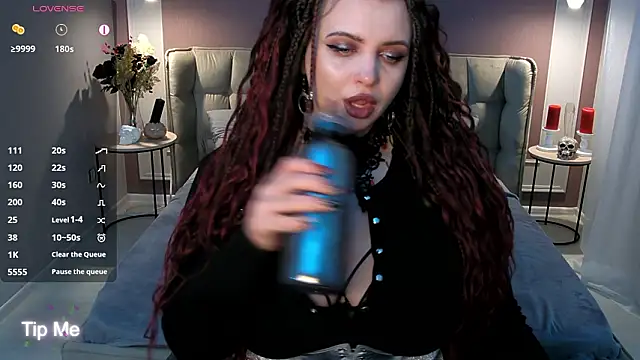 Snapshot of Miss_Maya_Mils chatting on March 2026 12:57:01 AM Miss Maya Mils online show from March 2026 12:57:01 AM