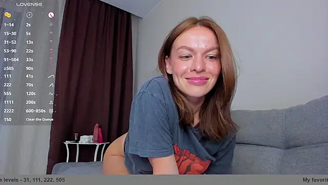 Snapshot of CandyAir chatting on March 2026 08:13:02 PM CandyAir online show from March 2026 08:13:02 PM