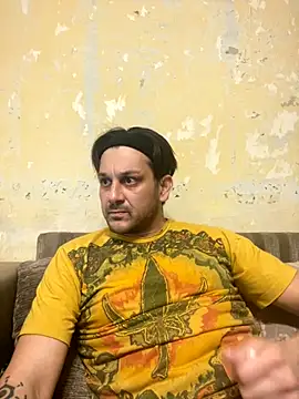 Snapshot of MaeltraJoy chatting on December 2025 04:12:02 PM MaeltraJoy online show from December 2025 04:12:02 PM