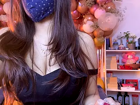 Snapshot of Fantastic_ruby chatting on January 2026 06:33:01 PM Fantastic ruby online show from January 2026 06:33:01 PM