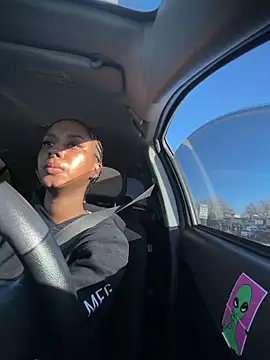 Your Paris online show from October 2025 08:44:02 PM