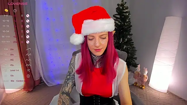 Snapshot of Roxy_____ chatting on December 2024 08:32:01 PM Roxy online show from December 2024 08:32:01 PM