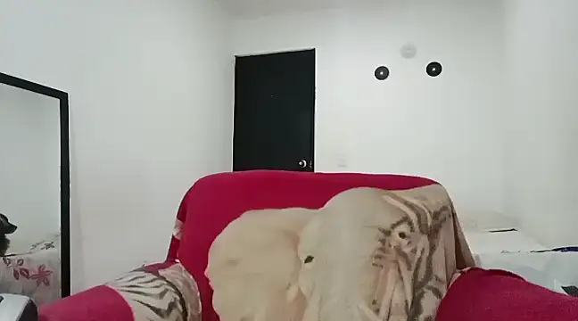 lucydreamm online show from January 2025 01:36:02 AM