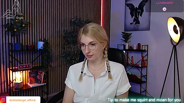 Snapshot of Amitiel_Angel chatting on March 2025 07:49:02 PM Amitiel Angel online show from March 2025 07:49:02 PM