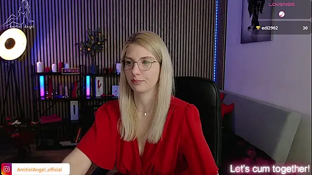 Snapshot of Amitiel_Angel chatting on March 2025 08:18:02 PM Amitiel Angel online show from March 2025 08:18:02 PM