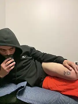JustTylerr online show from June 2026 05:46:02 AM