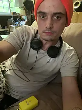 JustTylerr online show from June 2026 11:46:01 AM