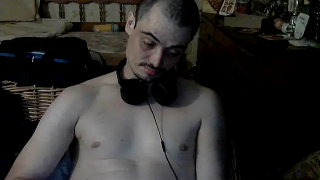 JustTylerr online show from July 2026 08:54:01 AM