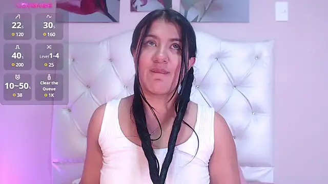 Snapshot of scarlet_fostt_ chatting on January 2025 06:24:02 PM scarlet fostt online show from January 2025 06:24:02 PM
