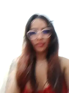 Snapshot of MadelaineJones chatting on February 2026 12:51:02 AM MadelaineJones online show from February 2026 12:51:02 AM