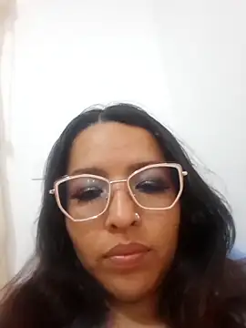 Snapshot of MadelaineJones chatting on March 2026 01:42:01 AM MadelaineJones online show from March 2026 01:42:01 AM