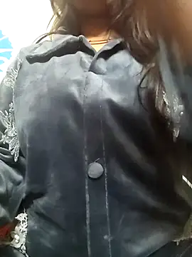 Snapshot of MohiniHott chatting on February 2025 03:17:02 PM MohiniHott online show from February 2025 03:17:02 PM