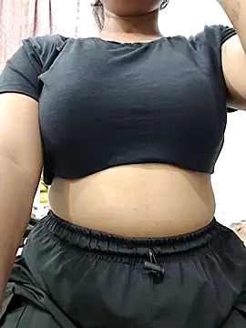 Snapshot of MohiniHott chatting on September 2025 05:44:01 AM MohiniHott online show from September 2025 05:44:01 AM