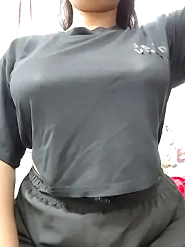 Snapshot of MohiniHott chatting on November 2025 05:51:01 AM MohiniHott online show from November 2025 05:51:01 AM