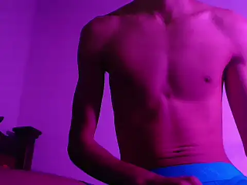 Snapshot of isaaclatino chatting on January 2025 03:56:02 AM isaaclatino online show from January 2025 03:56:02 AM