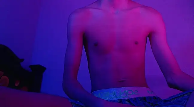 Snapshot of isaaclatino chatting on January 2025 11:39:02 PM isaaclatino online show from January 2025 11:39:02 PM