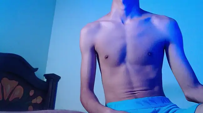 Snapshot of isaaclatino chatting on February 2025 07:17:02 AM isaaclatino online show from February 2025 07:17:02 AM