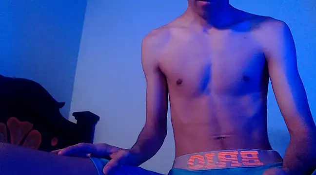 Snapshot of isaaclatino chatting on February 2025 02:36:02 AM isaaclatino online show from February 2025 02:36:02 AM